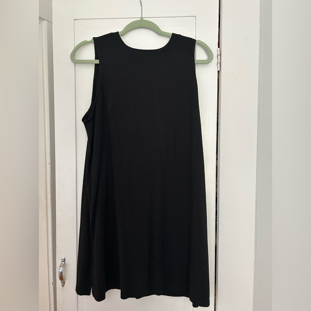 Old Navy black  Sleeveless Dress. Size Large Petite
